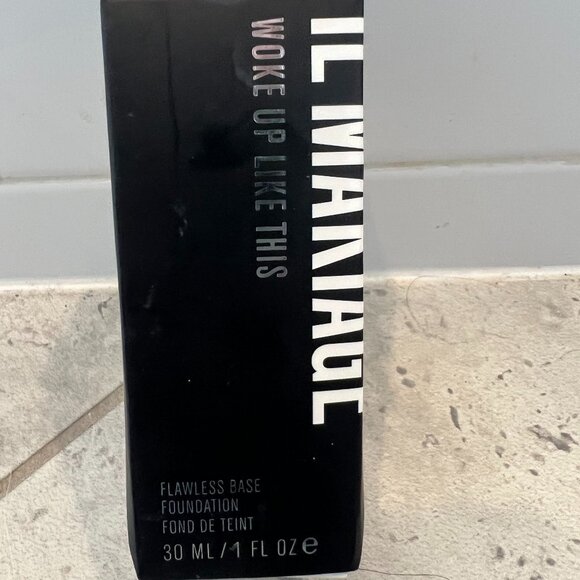 New in Box: IL Makiage WOKE UP LIKE THIS Flawless Base Foundation Shad #30 - Picture 9 of 9
